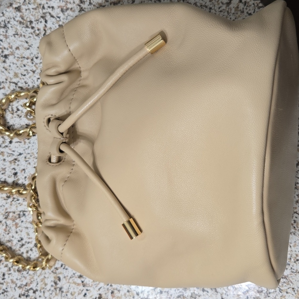 Ralph Lauren Beige Leather Bucket Bag/ Excellent Condition! - Picture 6 of 8